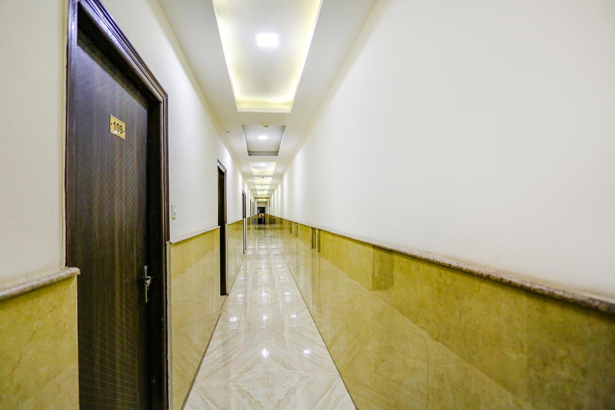 Fabhotel The Kiara Near Igi Delhi Airport Nowe Delhi Zewnętrze zdjęcie